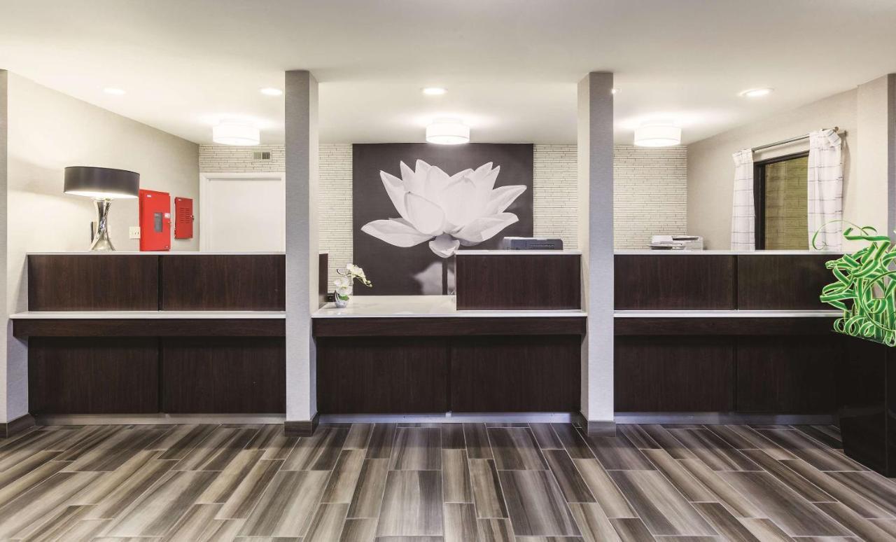 La Quinta By Wyndham East 3*