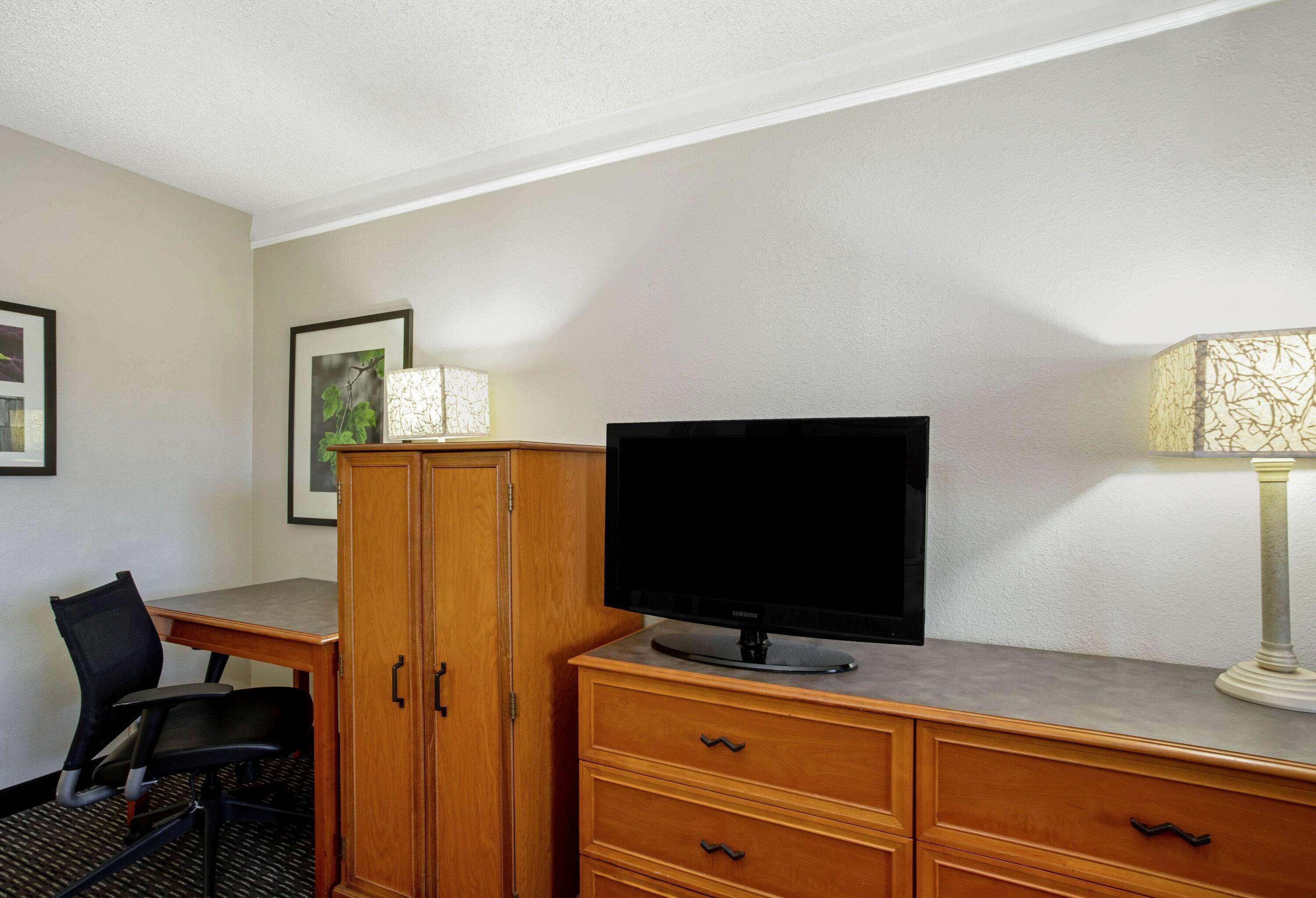 Hotel La Quinta By Wyndham East