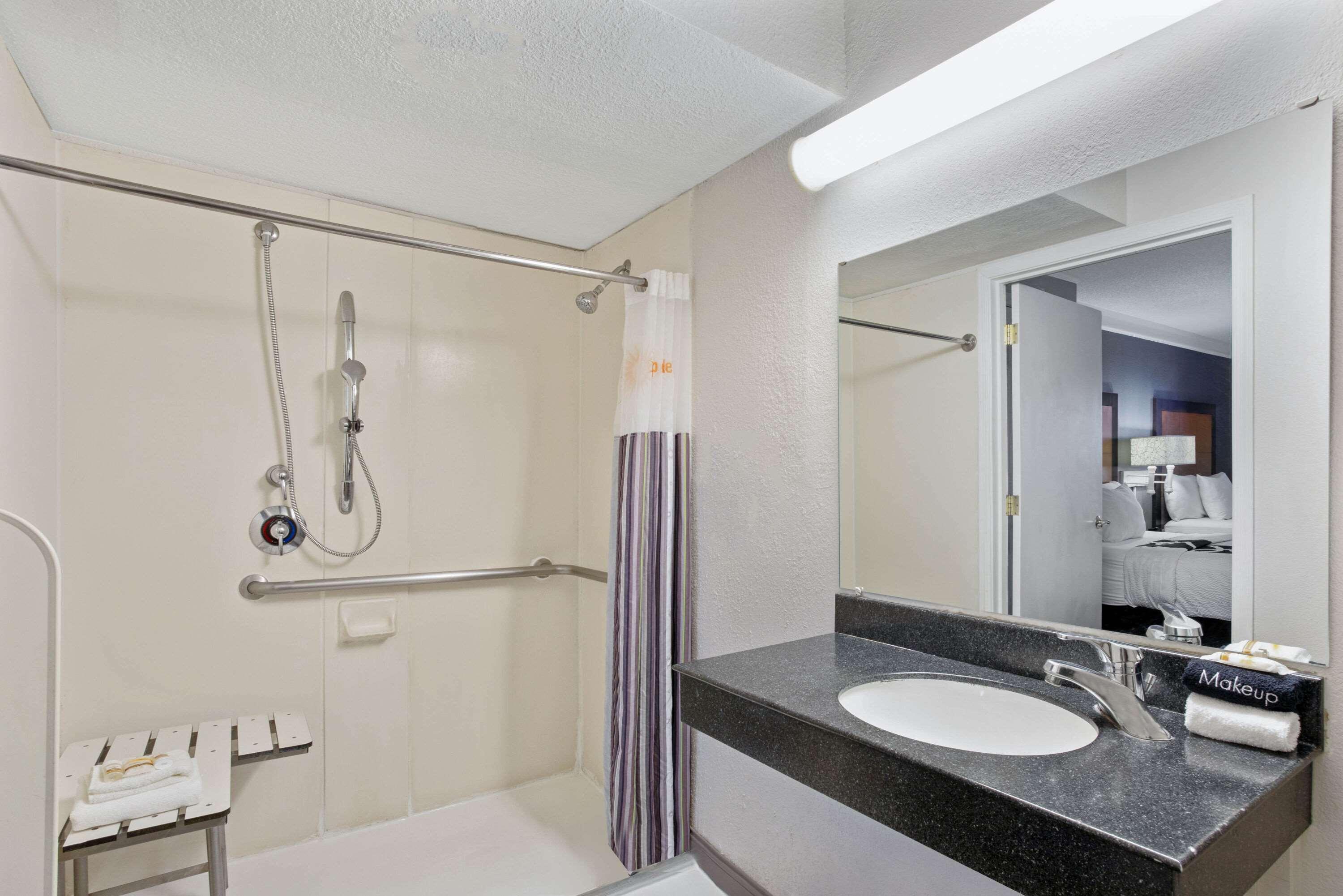 La Quinta By Wyndham East 3*